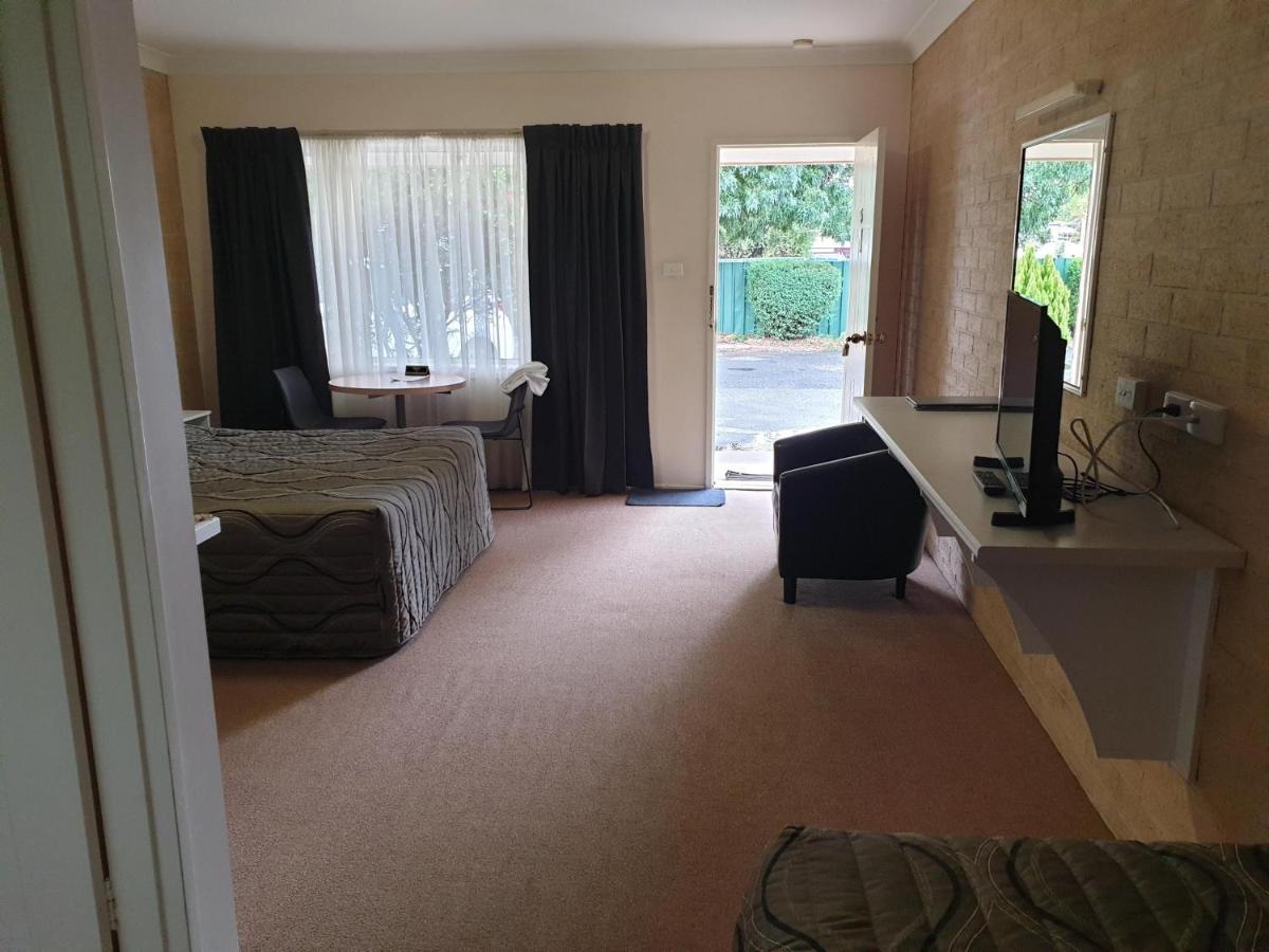 Blayney Central Motel Exterior foto